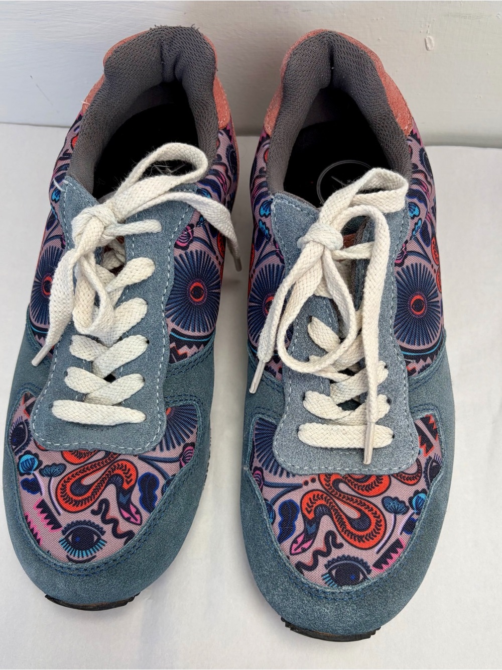 Inkkas "Corozal" Jogger Mesa 
100% Handmade Art To Wear Running Shoes Women Sz 8
